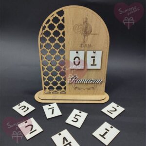 drveni ramazanski kalendar sa brojevima